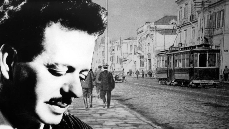 Με τον Τσιτσάνη, το ρεμπέτικο γίνεται «τέχνη» και η ρήξη με την παράδοση αρχίζει να γίνεται ορατή.