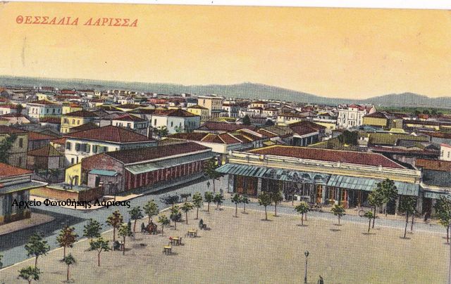 Πλατεία Ανακτόρων Λάρισα