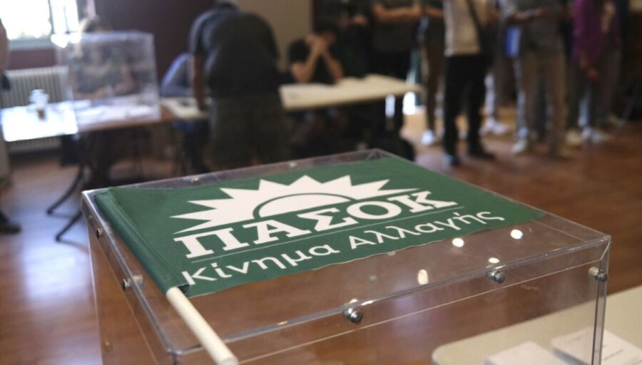 “Μύλος” στο ΠΑΣΟΚ Λάρισας – Το παρασκήνιο, το τηλεφώνημα και οι επιθέσεις!