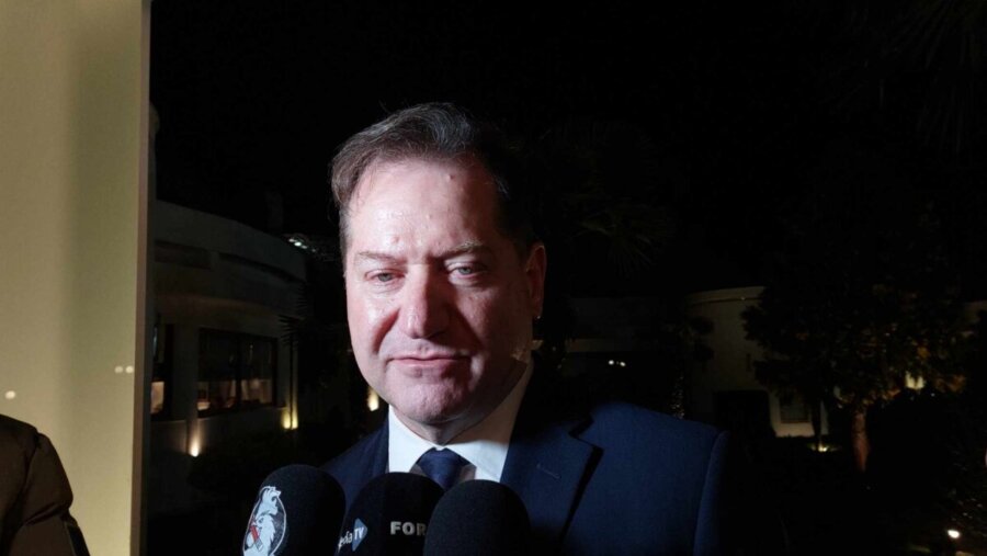 Τα δύσκολα για τον Νταβέλη και οι συζητήσεις για την πώληση της ΑΕΛ