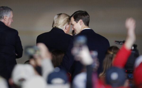 epa08939652 (FILE) US President Donald J. Trump (L) speaks with senior advisor to the President and his son-in-law Jared Kushner (R) as they return to Air Force One following the President's 'Great American Comeback' campaign event in Moon Township, Pennsylvania, USA, 22 September 2020. The presidency of Donald Trump, which records two presidential impeachments, will end at noon on 20 January 2021.  EPA/DAVID MAXWELL *** Local Caption *** 56363777