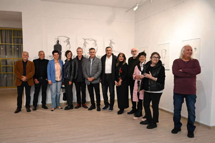 «Σήματα Κινδύνου»: Εικαστική παρέμβαση κοινωνικού περιεχομένου στο PArCo- By the River (ΦΩΤΟ – ΒΙΝΤΕΟ)
