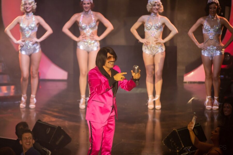 Τσικνοπέμπτη στην Κεντρική πλατεία με Τόνι Σφήνο – Πυρετώδεις οι προετοιμασίες για τις εκδηλώσεις της Αποκριάς