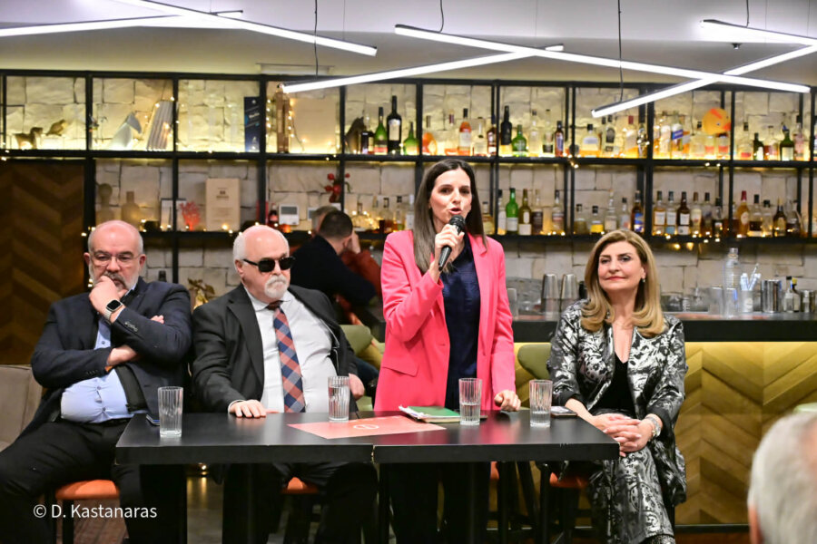 Στη Λάρισα ο προσυνεδριακός διάλογος του ΠΑΣΟΚ για την επόμενη μέρα της χώρας (φωτο-βίντεο)