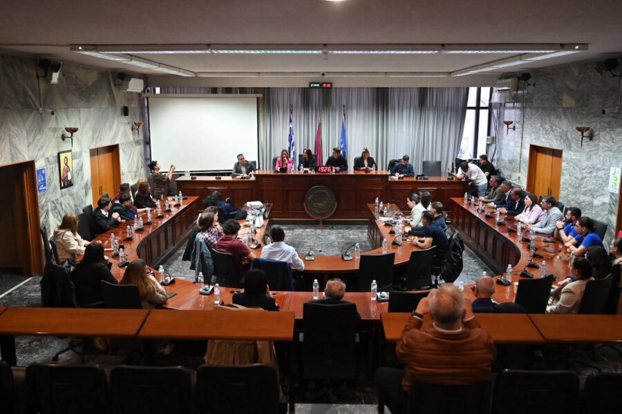 Με θετικό πρόσημο ολοκληρώθηκε η θητεία του Δημοτικού Συμβουλίου Νεολαίας Λάρισας – «Αναδείχθηκε η δυναμική της νέας γενιάς στην πόλη»