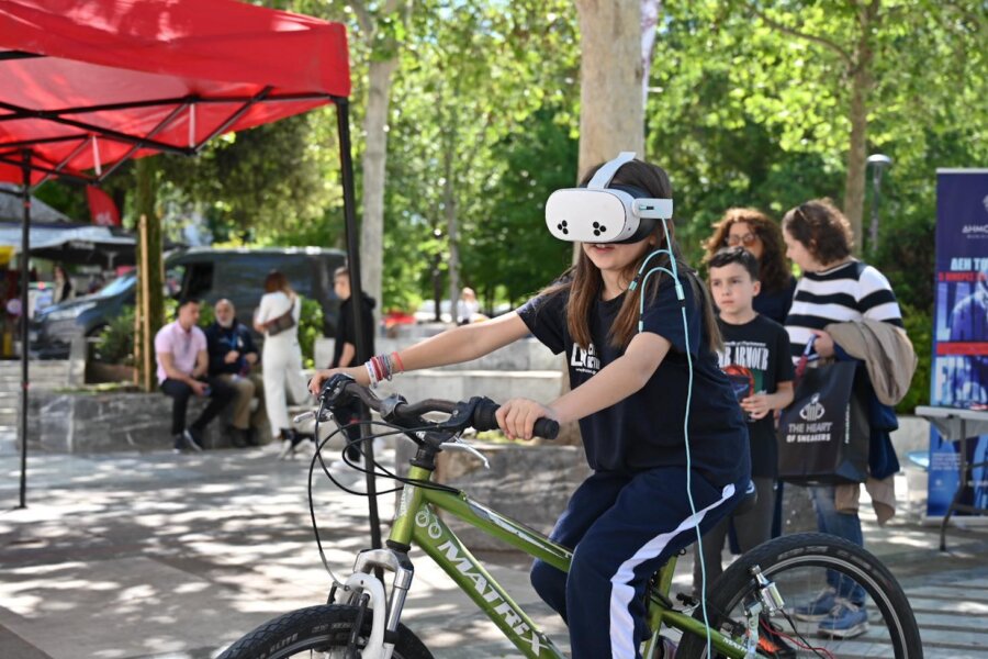 Λάρισα: Με επιτυχία πραγματοποιήθηκε η γιορτή ποδηλάτου (φωτο και βίντεο)