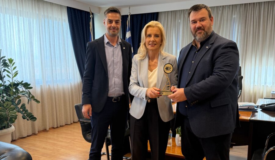 Η στήριξη της επιχειρηματικότητας στο επίκεντρο συζήτησης Καραλαριώτου-Επιμελητηρίου Λάρισας