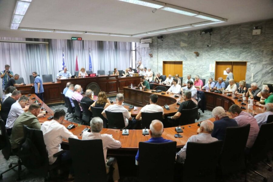 “Υψηλές θερμοκρασίες”… εντός του Δημαρχείου