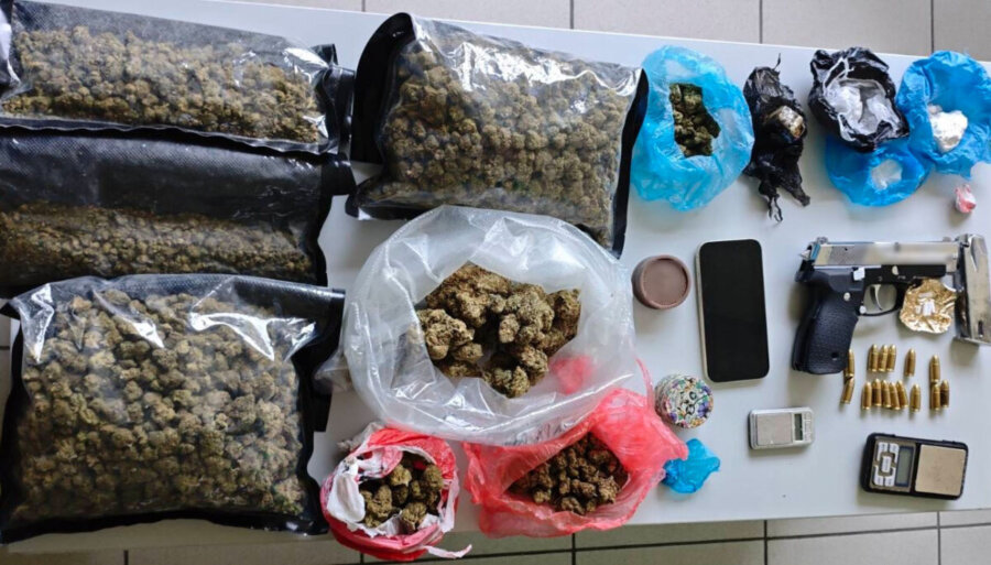 Δέμα με χασίς αποκάλυψε υπόθεση διακίνησης ναρκωτικών σε Μυτιλήνη και Λάρισα – Έξι συλλήψεις