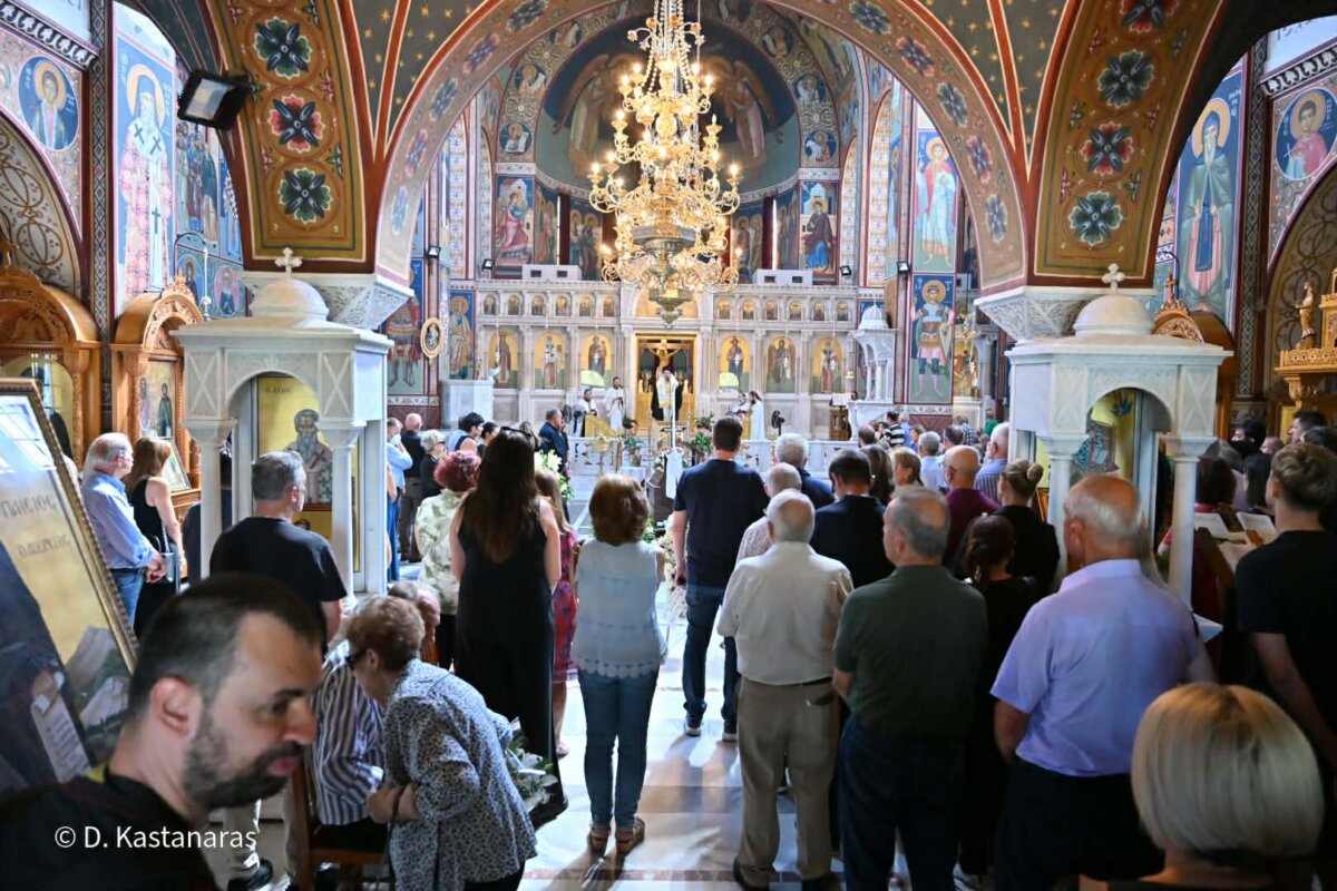 Η Λάρισα αποχαιρέτησε τον γιατρό της – «Τελευταίο αντίο» στον Θανάση Μητσιό