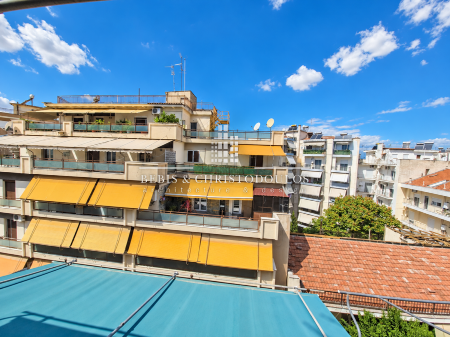 Πωλείται ρετιρέ 2αρι στο κέντρο της Λάρισας (ΦΩΤΟ)
