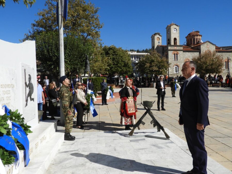 Χρ. Κέλλας στα “Ελευθέρια” Ελασσόνας: «Η ιστορική μνήμη, οδηγός για μια Ελλάδα ισχυρή, ασφαλή και με αυτοπεποίθηση»