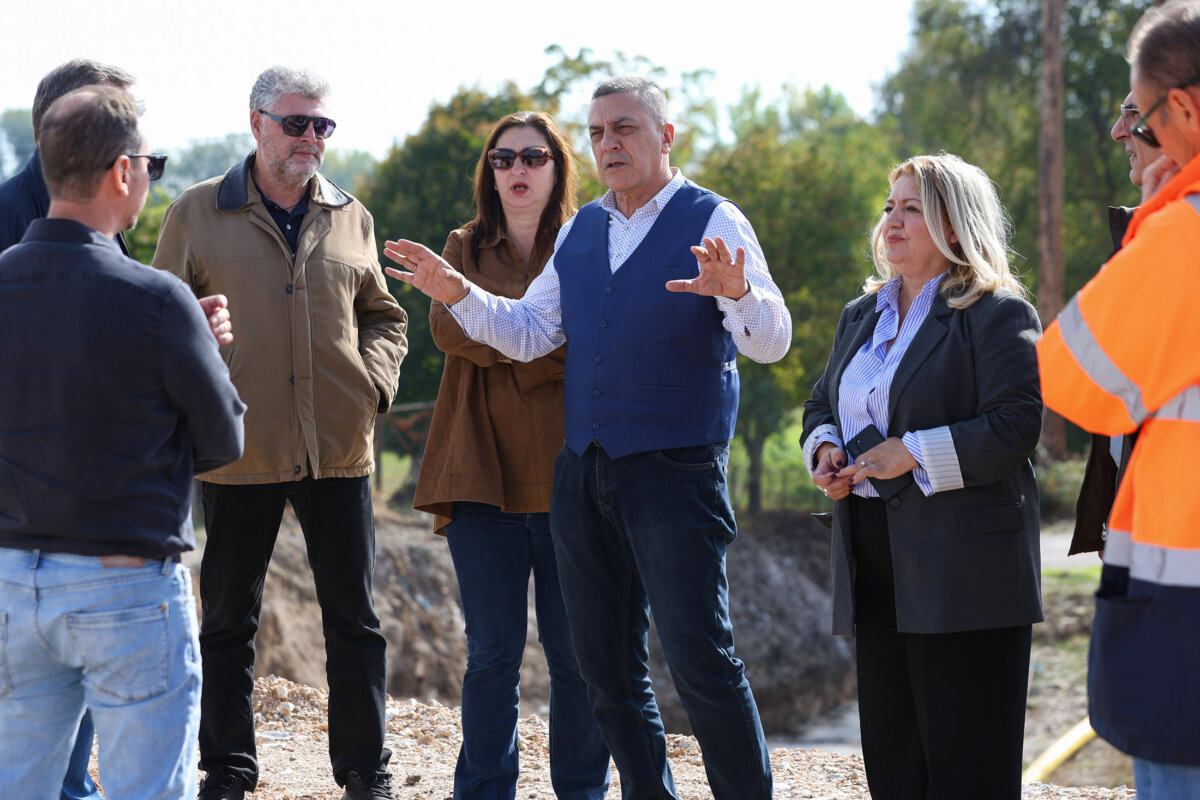 Αυτοψίες Κουρέτα στην Παράκαμψη Συκεώνας, στα αντιπλημμυρικά του Ενιπέα και του Φαρσαλίτη και στη γέφυρα Καραβόπορου